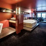 Hotel First Grims Grenka