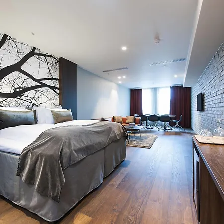 Hotell First Grims Grenka 4*