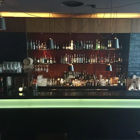 First Grims Grenka Hotel 4*