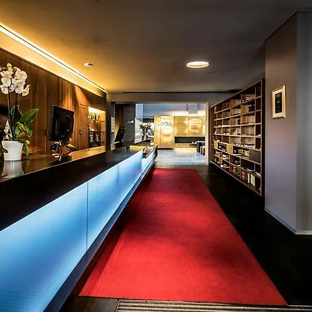 First Grims Grenka Hotel 4*