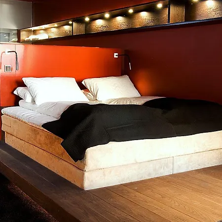 First Grims Grenka Oslo