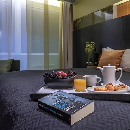 First Grims Grenka Hotel