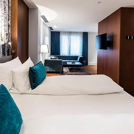 First Grims Grenka Hotell