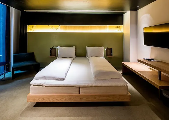 Hotell First Grims Grenka 4*