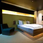 Hotell First Grims Grenka 4*