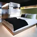 Hotell First Grims Grenka