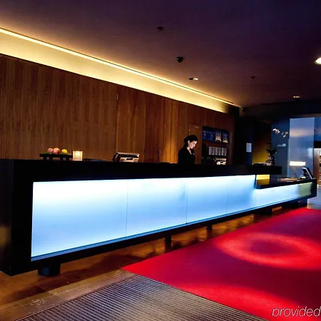 Hotell First Grims Grenka