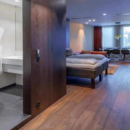 First Grims Grenka Oslo