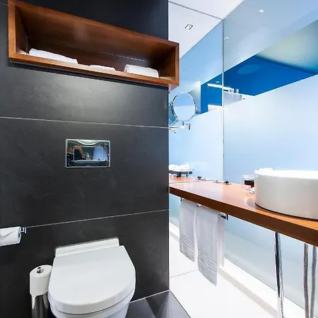 First Grims Grenka 4*